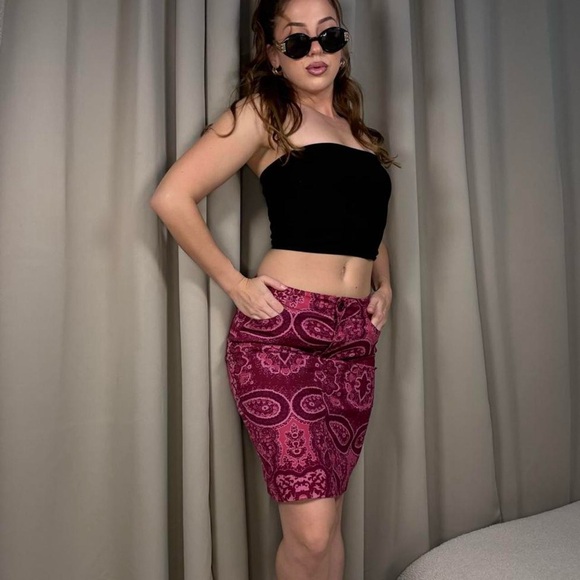 Vintage Ann Taylor Fuchsia Patterned Pencil Skirt - Picture 3 of 7